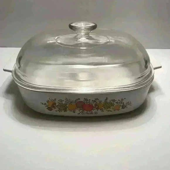 Corningware Other - Vintage Corningware Spice of Life 2.5 Liter & Lid